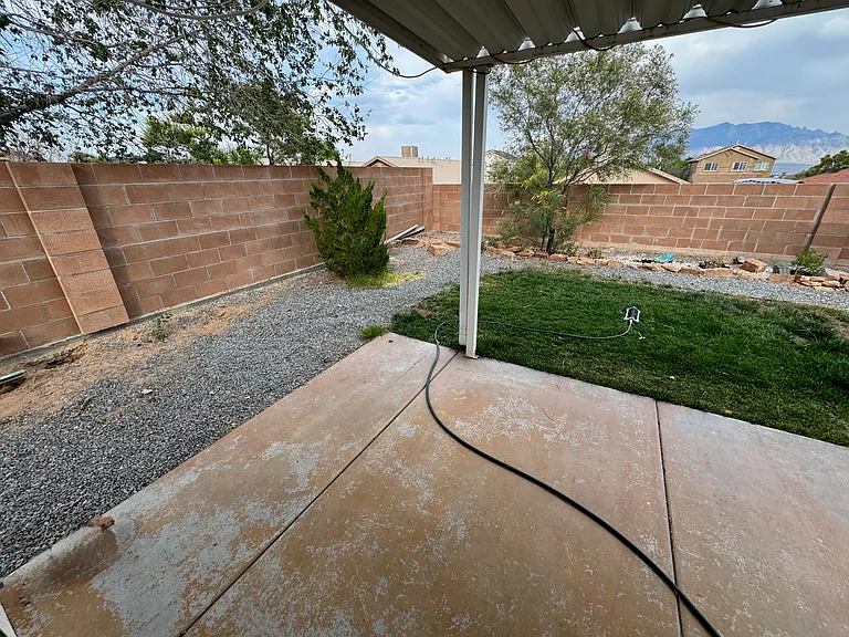 4756 Delaina Dr NE — Photo 17