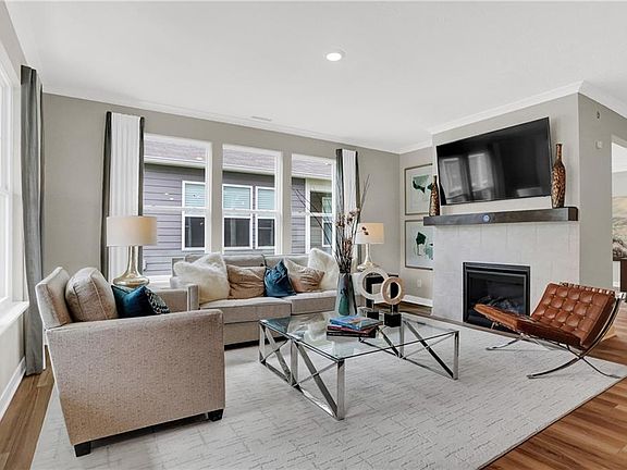 5th image of 11461 Lottie Cir