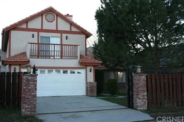 1st image of 15034 Sandrock Dr