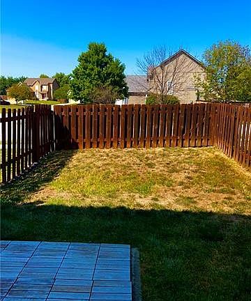 3rd image of 13110 Everett Ct