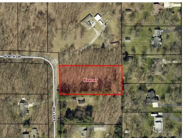 0 East Dr, Demotte, IN 46310