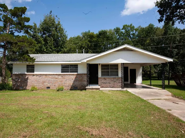 1401 Rebel Dr, Jacksonville, AR 72076
