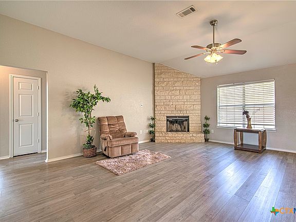 5th image of 5501 Gunnison Dr
