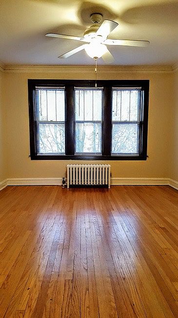 1st image of 1124 N Austin Blvd #3