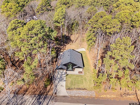 2nd image of 18654 Quiet Anchor Ln