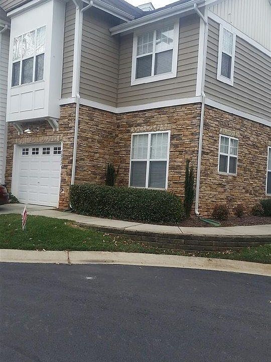 2nd image of 5933 Chivalry Ct