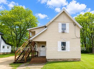 933 1/2 W Wayne St, Lima, OH 45805