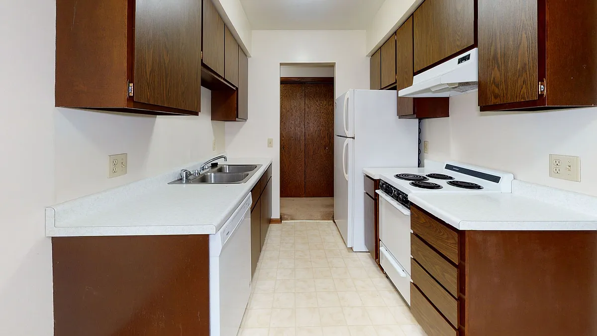 Building Photo - Cedar Arms Apartments