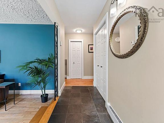 4th image of 77 Fletcher Dr