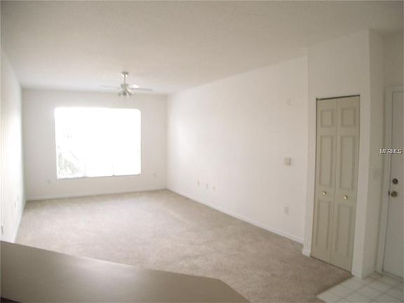 4th image of 5518 Metrowest Blvd #11-202