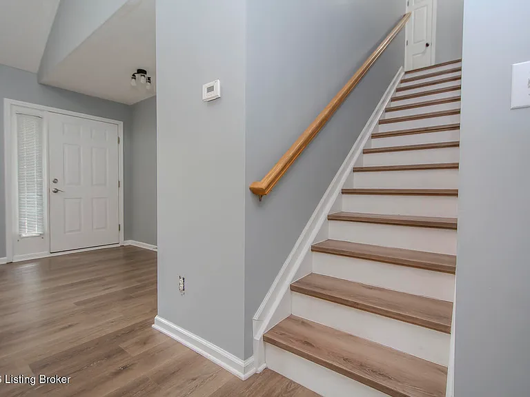 6702 Shallow Rock Dr — Photo 25