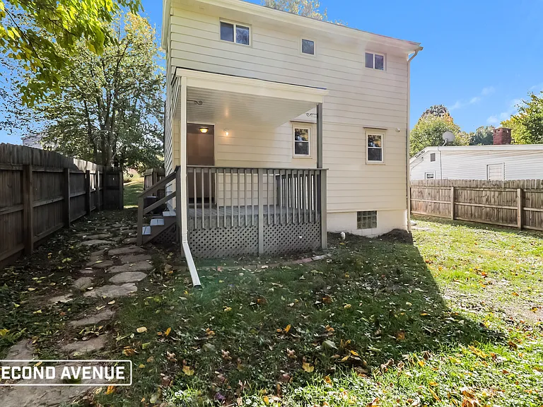 4770 Hamilton Rd — Photo 15