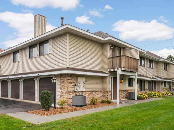 7486 Vinewood Ct N, Maple Grove, MN 55311