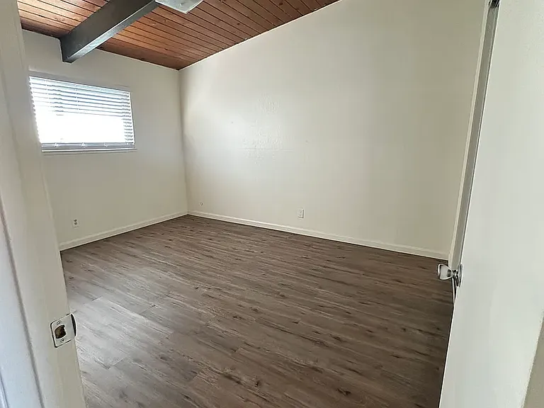 137 Maher Ct #3 — Photo 7