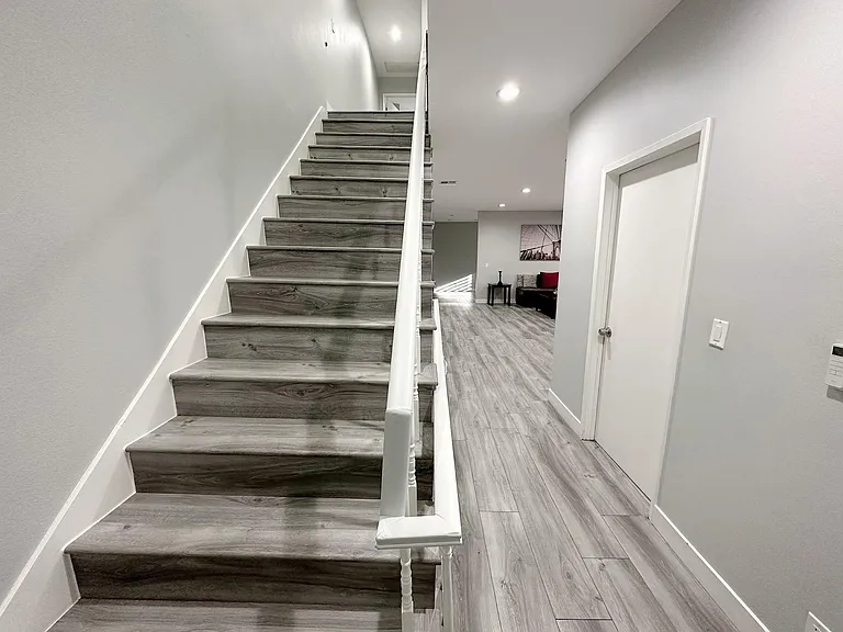 13653 Wyandotte St #3 — Photo 11