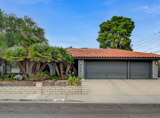 2400 La Solana Way, Las Vegas, NV 89102