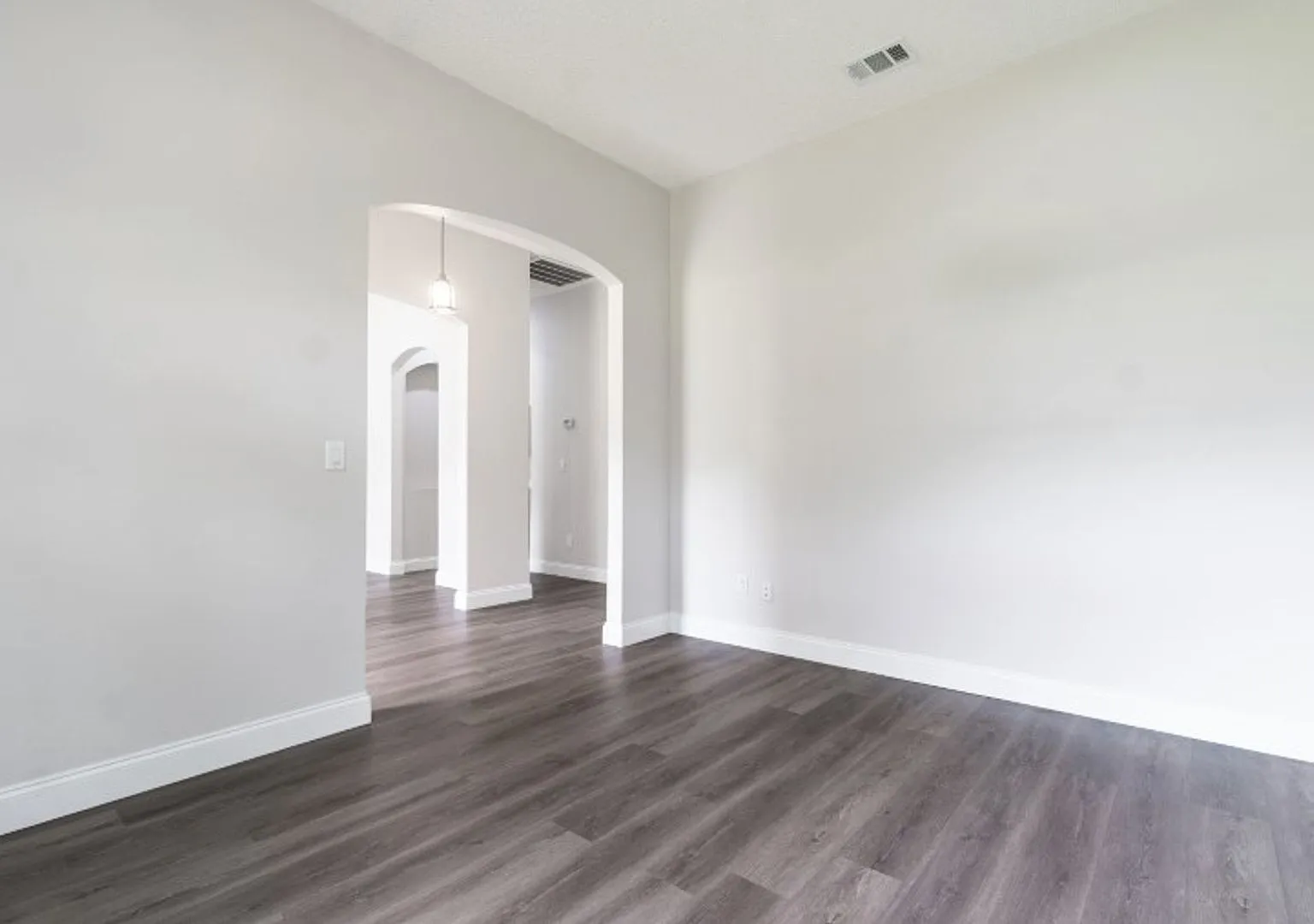 Julington Creek Jewel — Photo 4