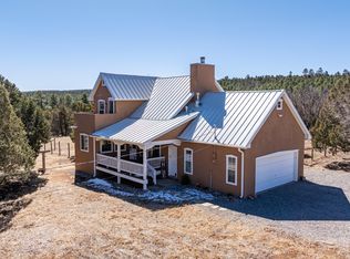 128 Buckboard Rd, Tijeras, NM 87059