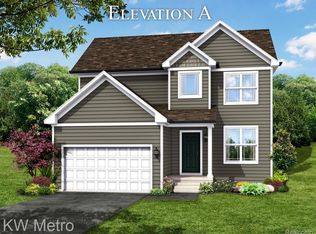 2760 John Bartley Cir, Sterling Heights, MI 48310