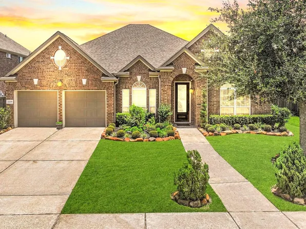 2209 Rocky Shores Ln, Houston, TX 77089