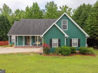 408 Arrowhatchee Dr, Winder, GA 30680