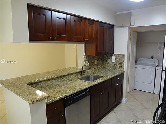 4th image of 9877 Westview Dr APT 619