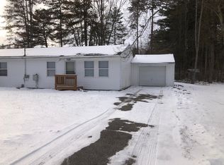 2876 S Sandstone Rd, Jackson, MI 49201