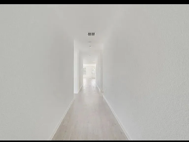 11320 Rodeo Dr — Photo 10