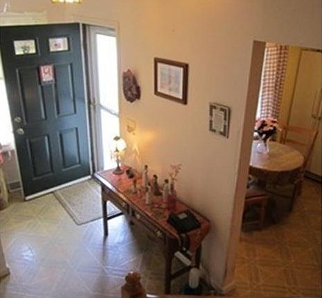 2nd image of 206 Laurelwood Dr