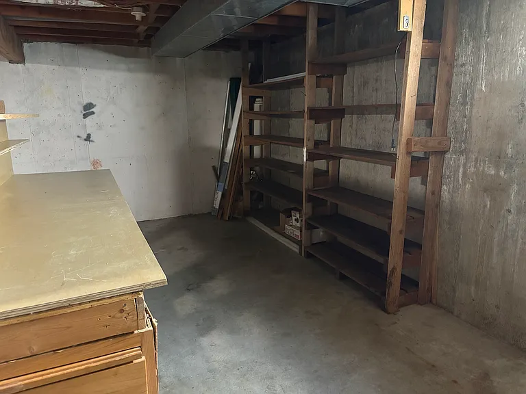 2138 E 6320 S — Photo 8