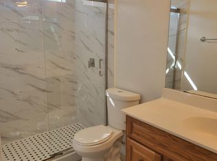 7355 N Black Canyon Hwy UNIT 1, Phoenix, AZ 85021