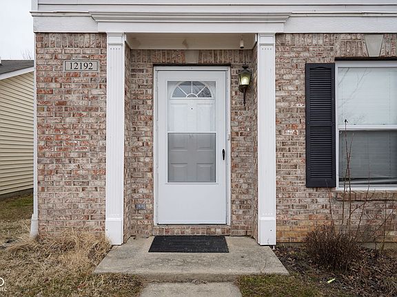 2nd image of 12192 Maize Dr