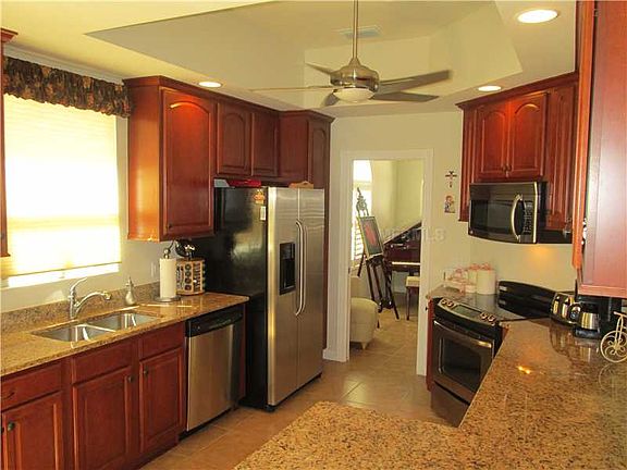 2nd image of 13280 Ipolita St