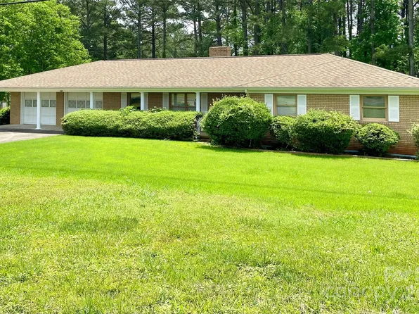 48604 Piney Point Rd, Norwood, NC 28128