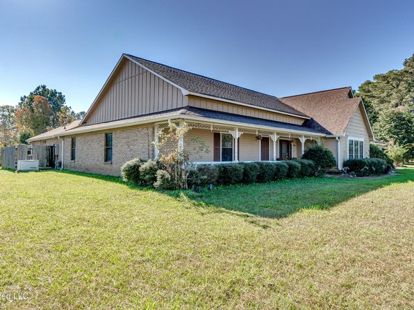 4782 Terry Rd, Jackson, MS 39212