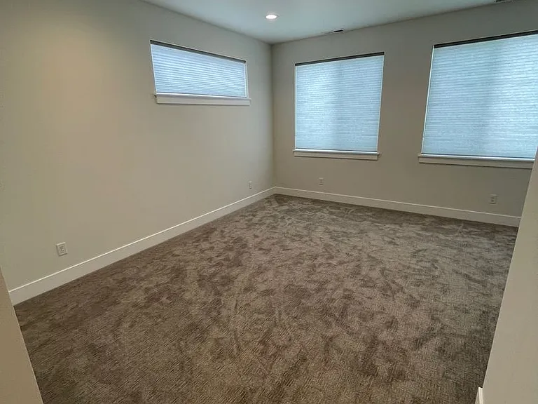 513 Spaniel Ln — Photo 20