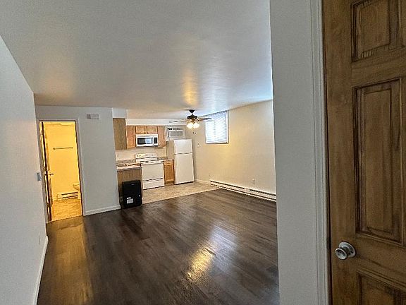 5th image of 268 S Paw Paw St