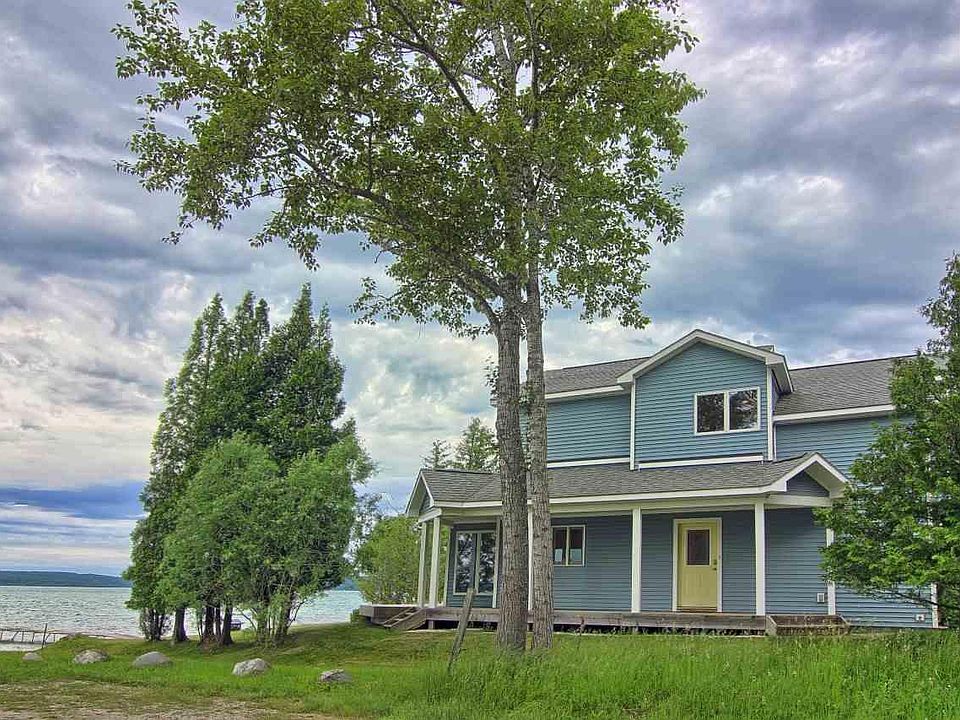 1st image of 6225 Crystal Dr