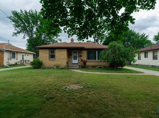 1568 Den Hertog St SW, Wyoming, MI 49509