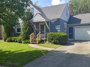 424 Mapleview Rd, Cheektowaga, NY 14225