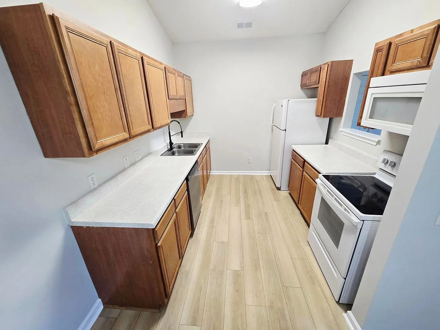 Now available in Burlington! Beautiful 3 Bedroom, 2 Bathroom Apartment located at 3010 Winston Dr... — Photo 3