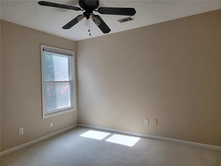 2790 Suwanee Lakes Trl — Photo 18