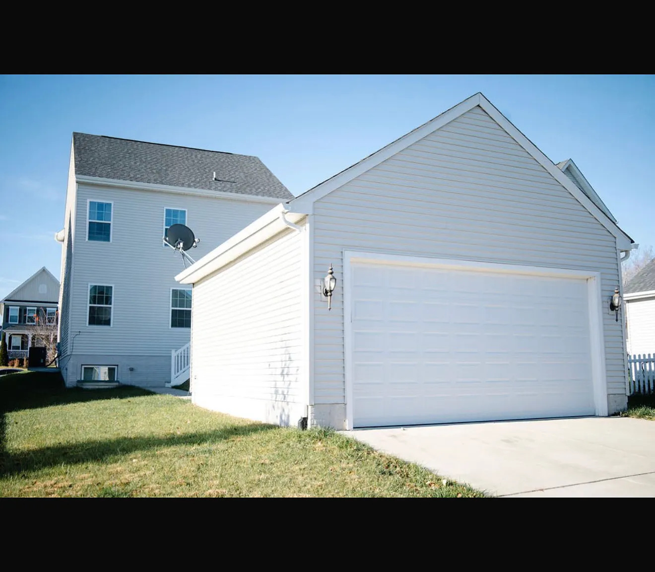4 bed, 2.5 bath, 2800 sqft, $6,000 — Photo 4