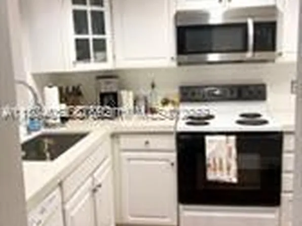 411 Anastasia Ave APT 302, Coral Gables, FL 33134