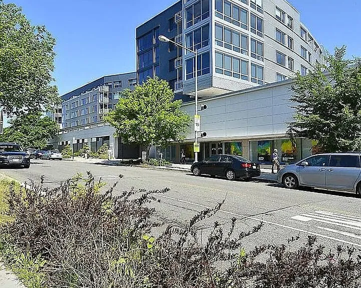 4101 Albemarle St NW #411 — Photo 12