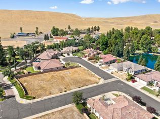12101 Wildhorse Ave, Bakersfield, CA