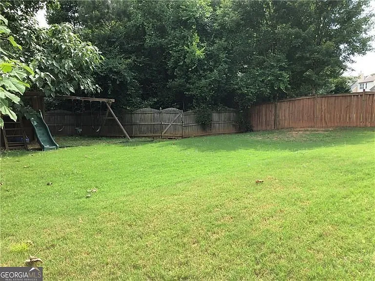 203 Revillion Way — Photo 26