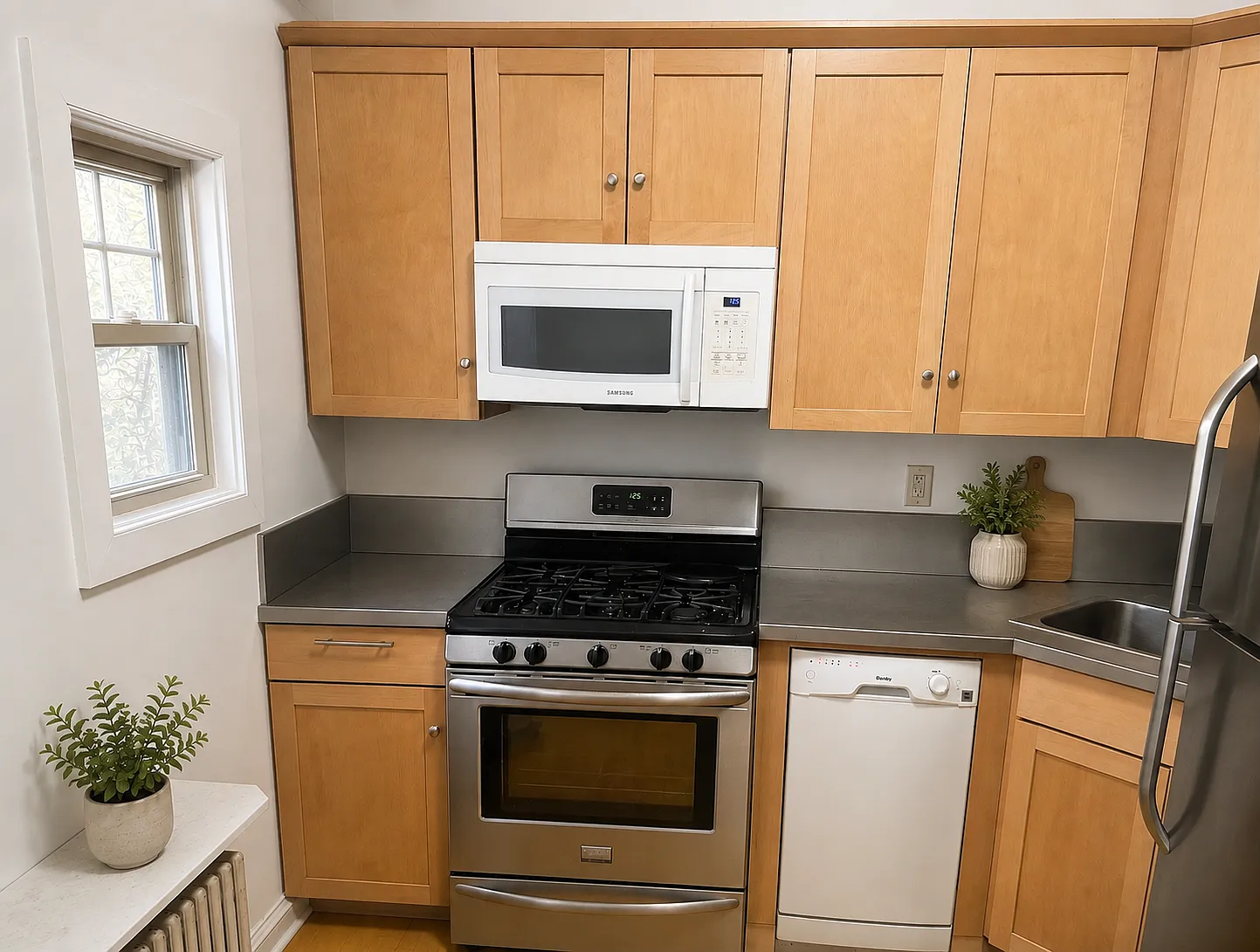 1 bed, 600 sqft, $1,350 — Photo 3