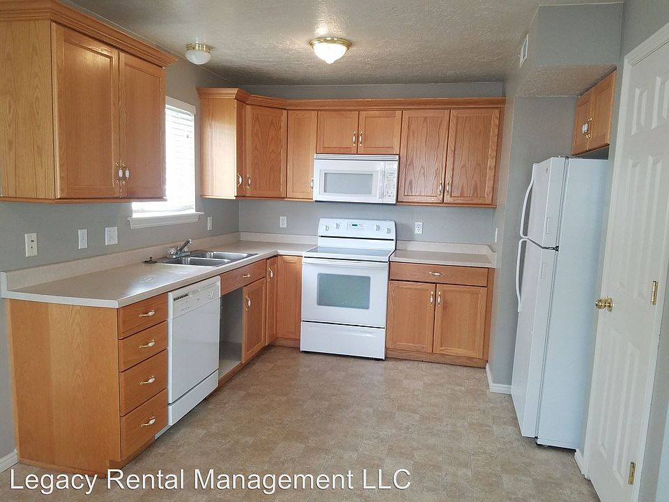 520 W 7th S APT 216, Rexburg, ID 83440 Zillow