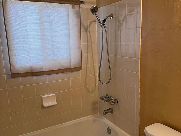 3rd image of 1505 E 17th St